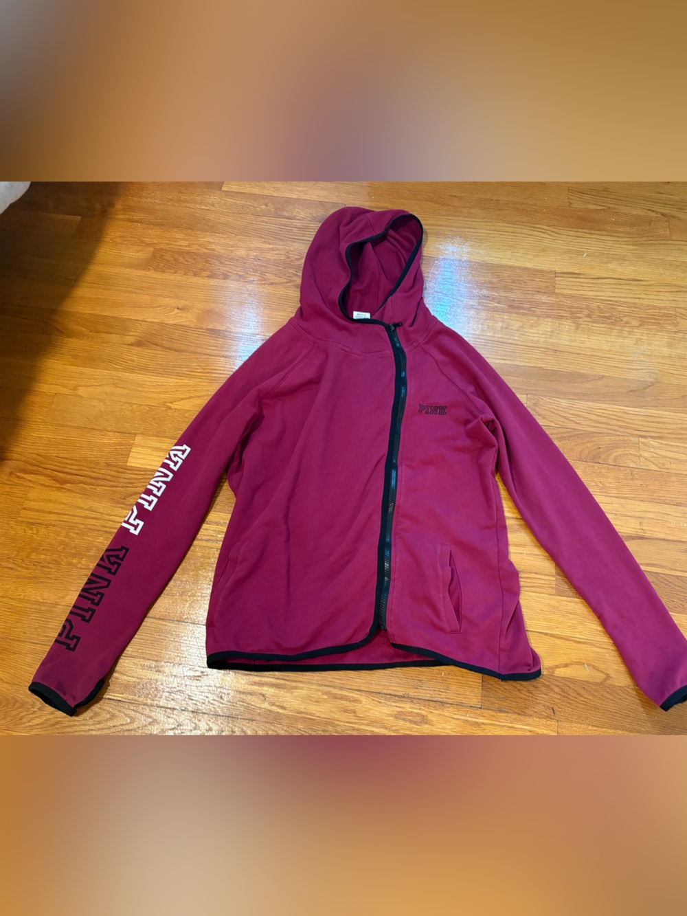 Victoria’s Secret PINK Burgundy Full Zip Hoodie Thumbholes Size Small